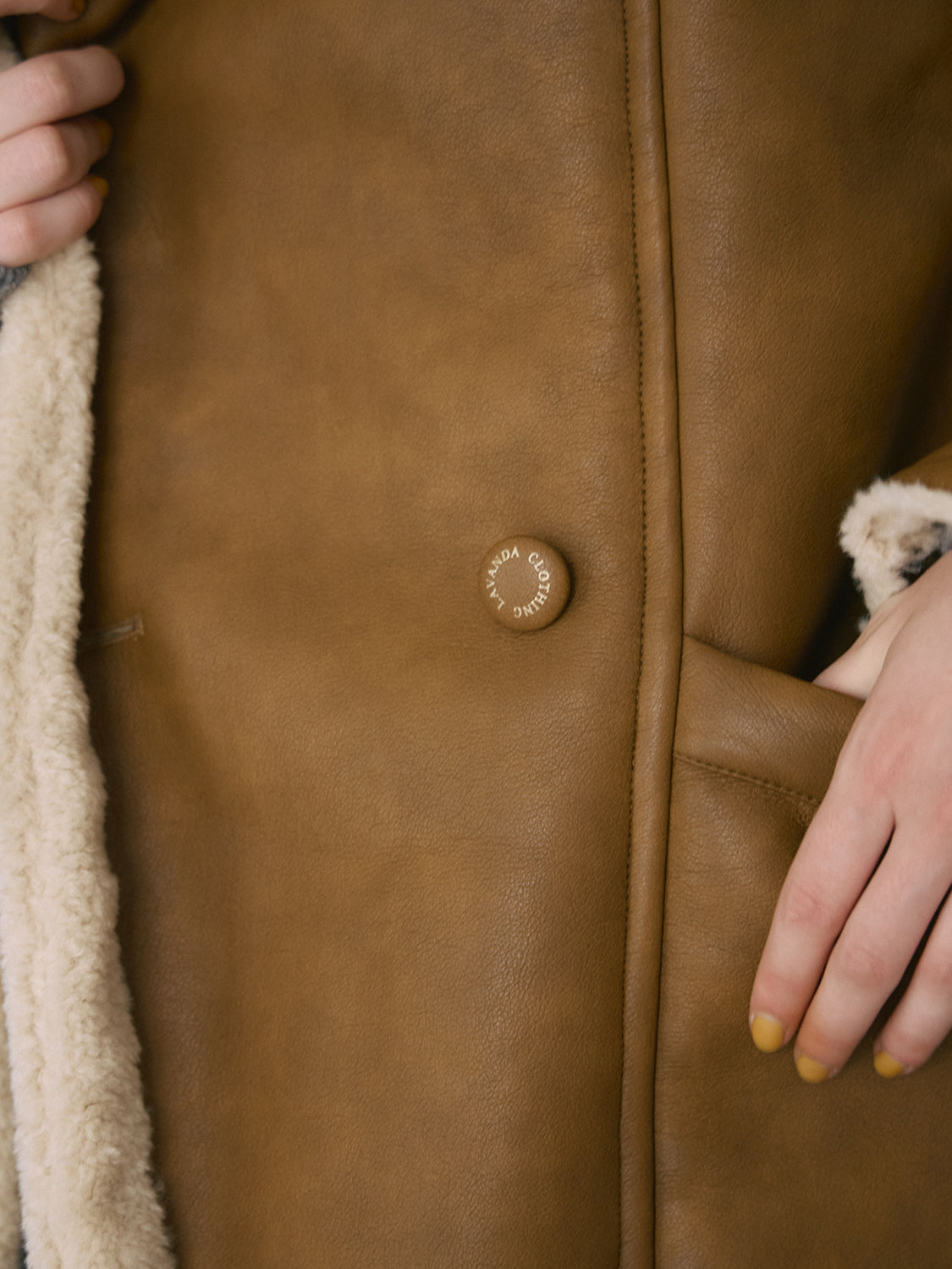 フェイクムートンハーフコート