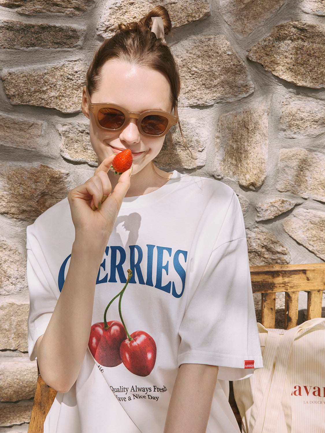 CHERRIESオーバーサイズTシャツ