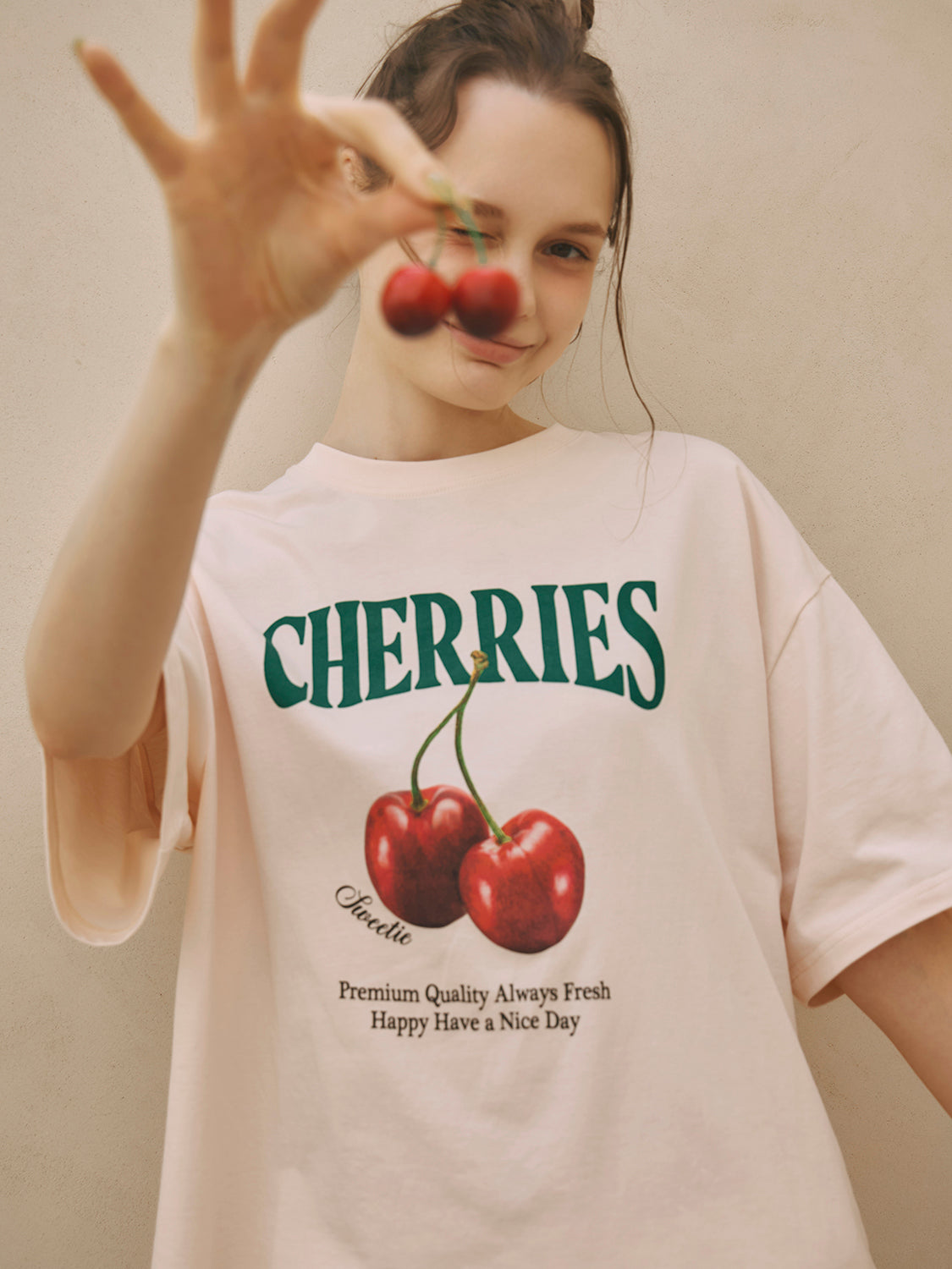 CHERRIESオーバーサイズTシャツ