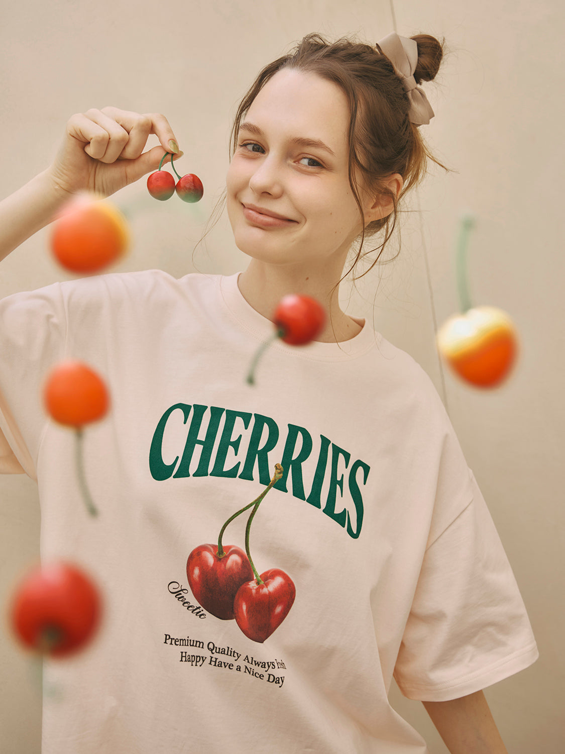 CHERRIESオーバーサイズTシャツ