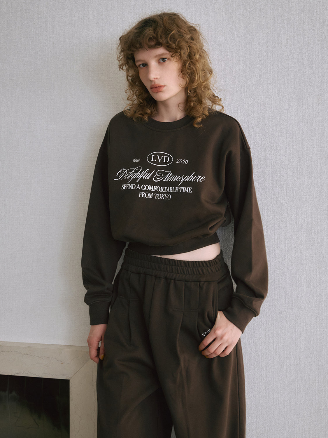 クロップドスウェットプルオーバー