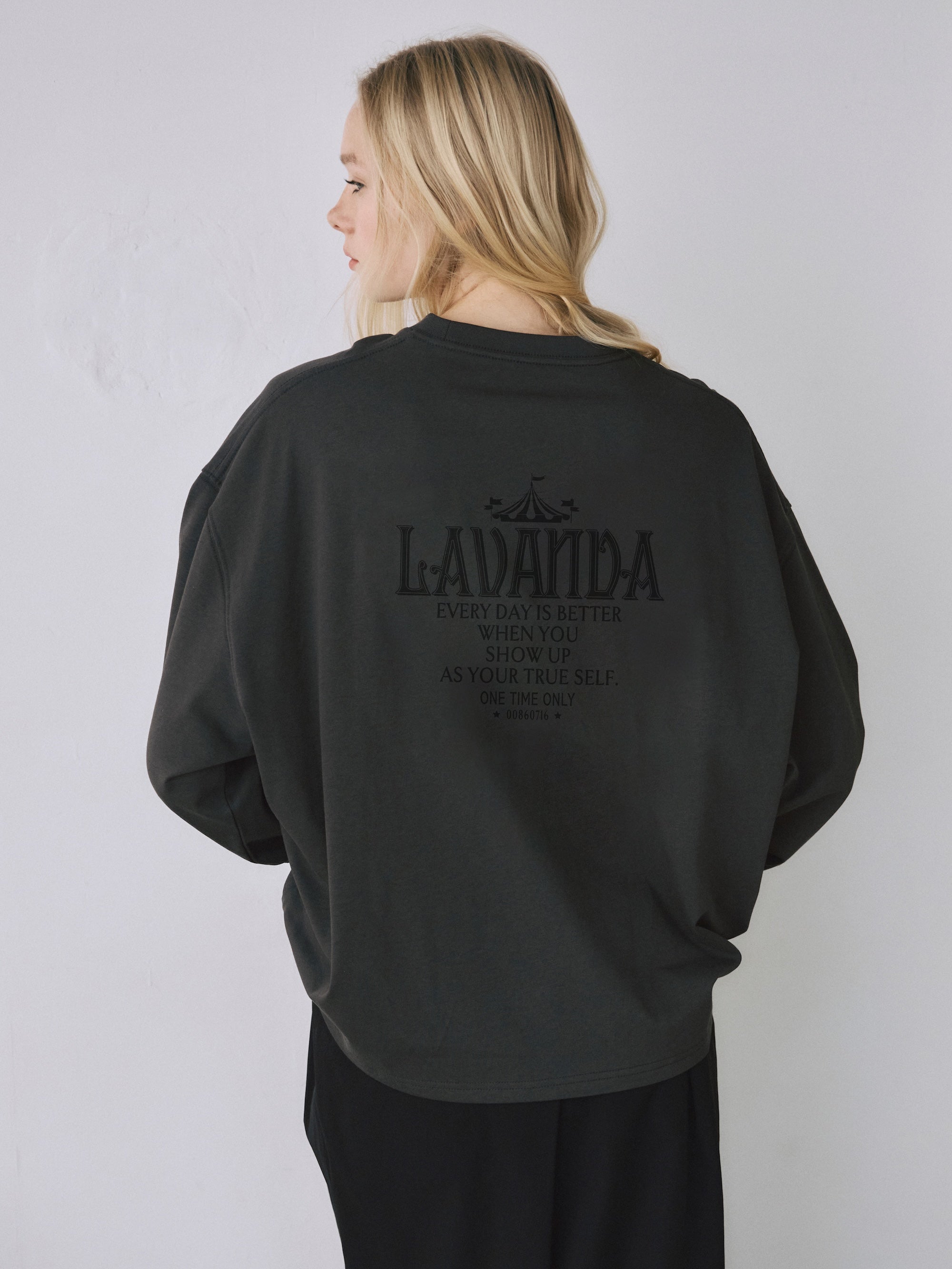 オーバーサイズロングTシャツ