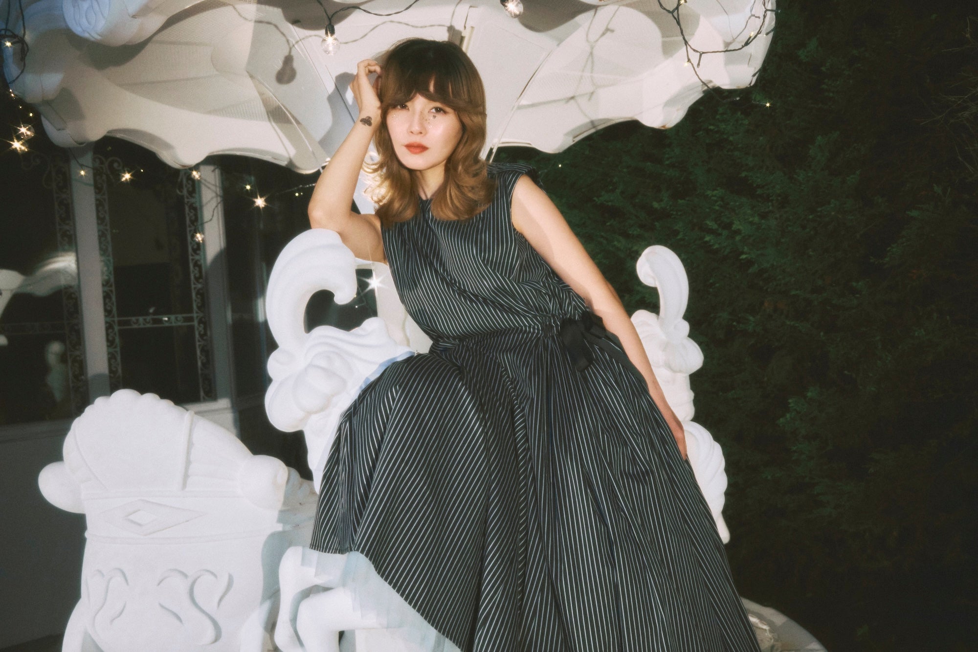 LOOK BOOK