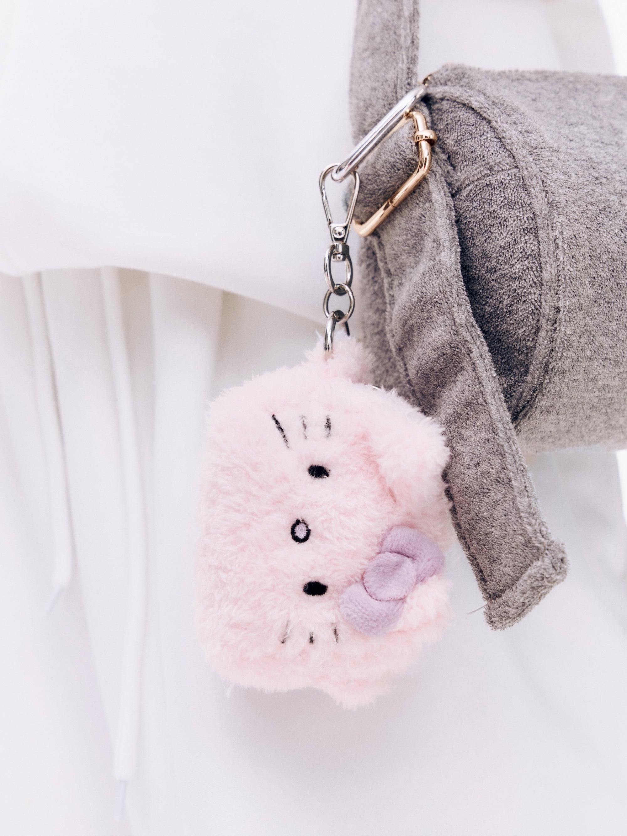 【HELLO KITTY】ミニポーチ