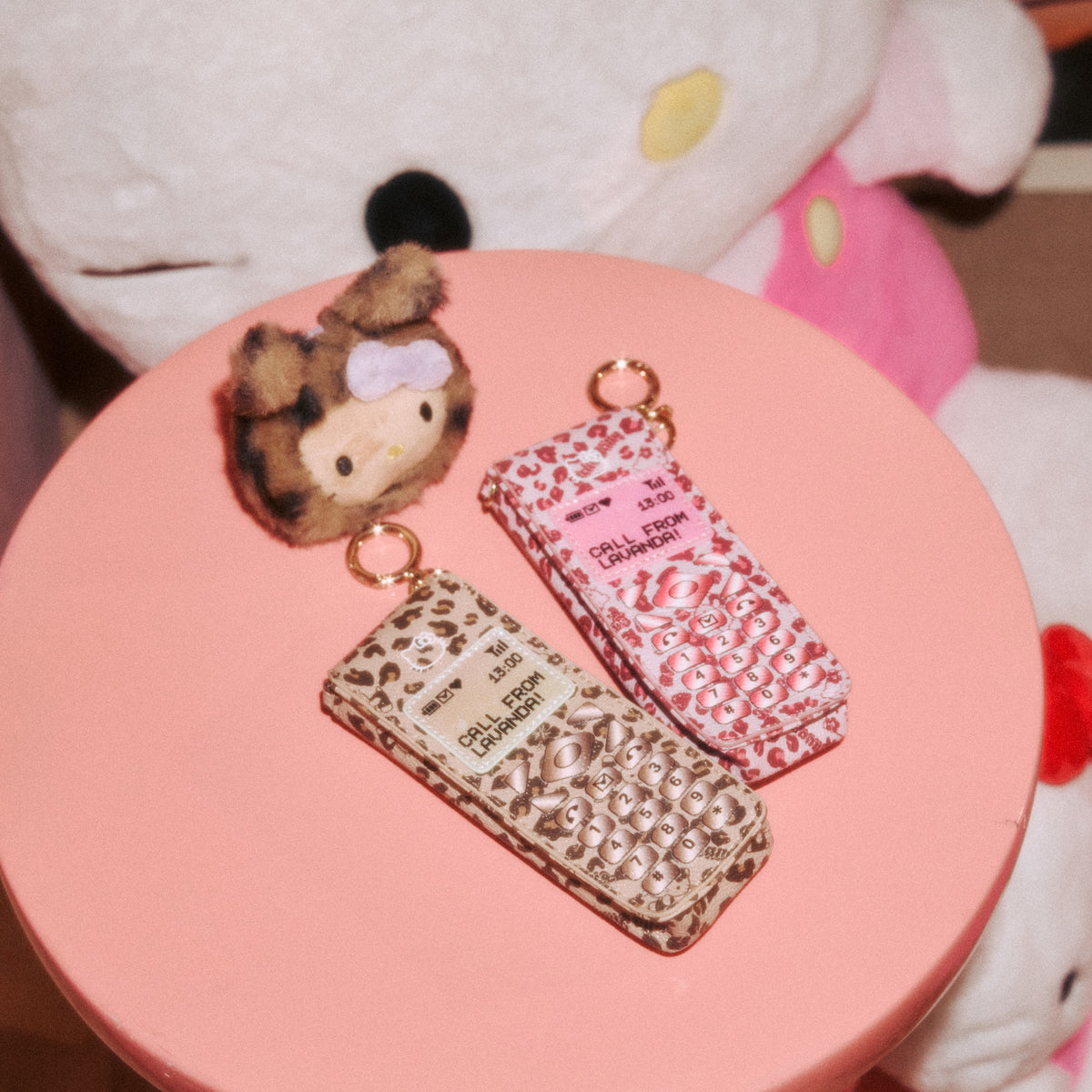 HELLO KITTY】ガラケーモチーフポーチ