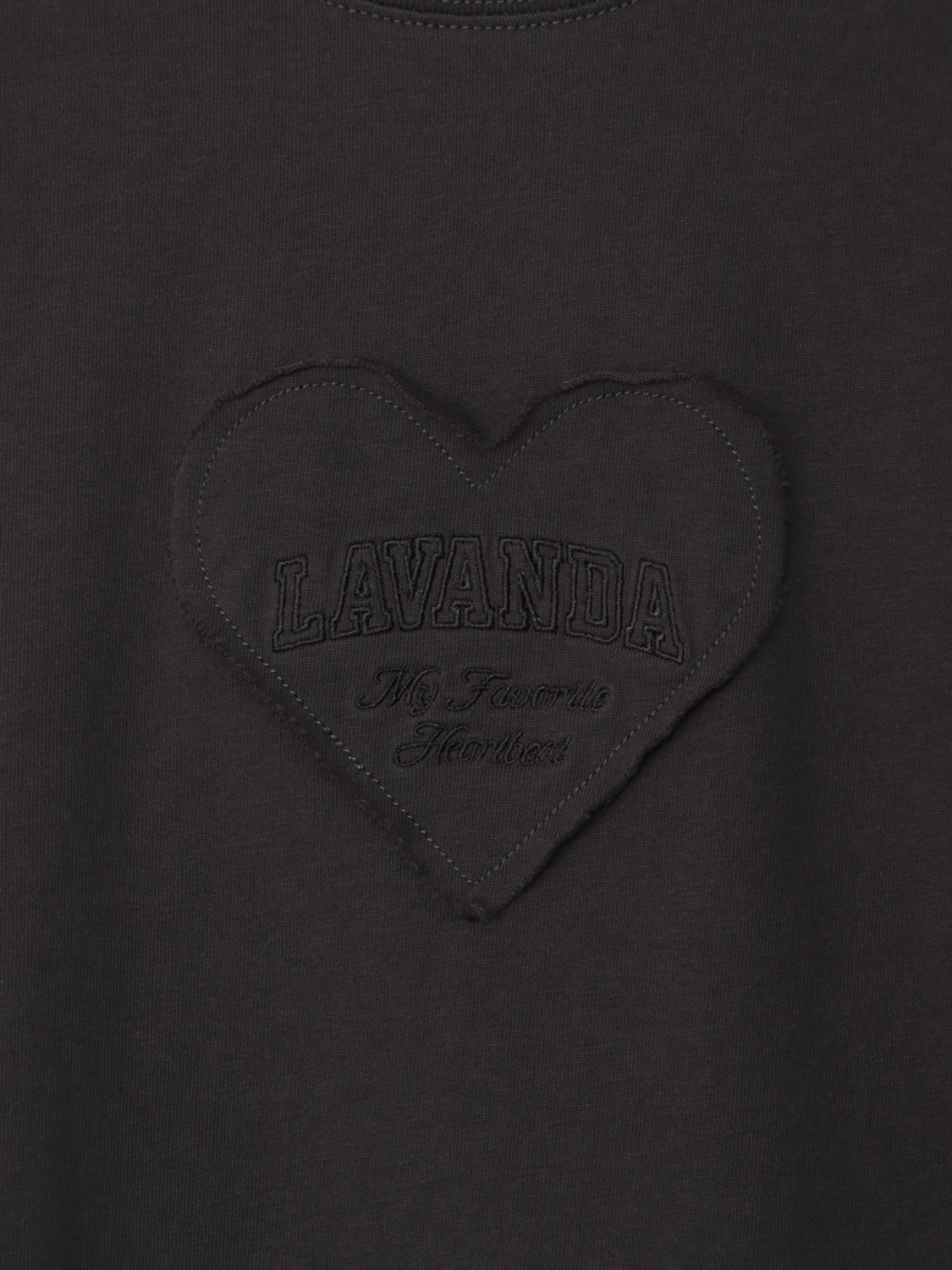 ハートモチーフコンパクトTシャツ